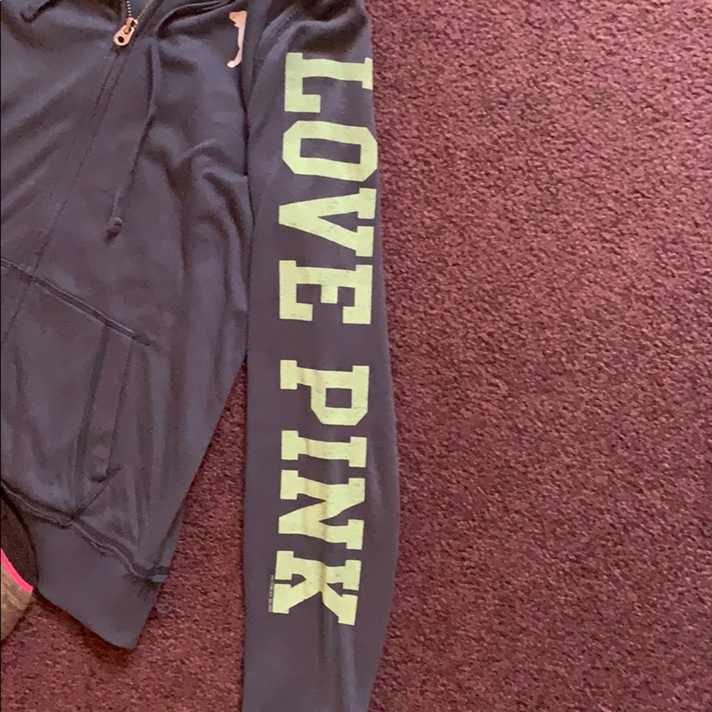 Victoria’s Secret Pink zip up hoodie. - Picture 3 of 4